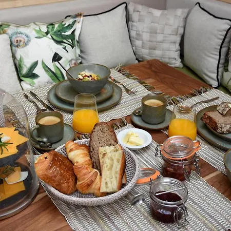 Girauderies D'hotes/b+b 3*